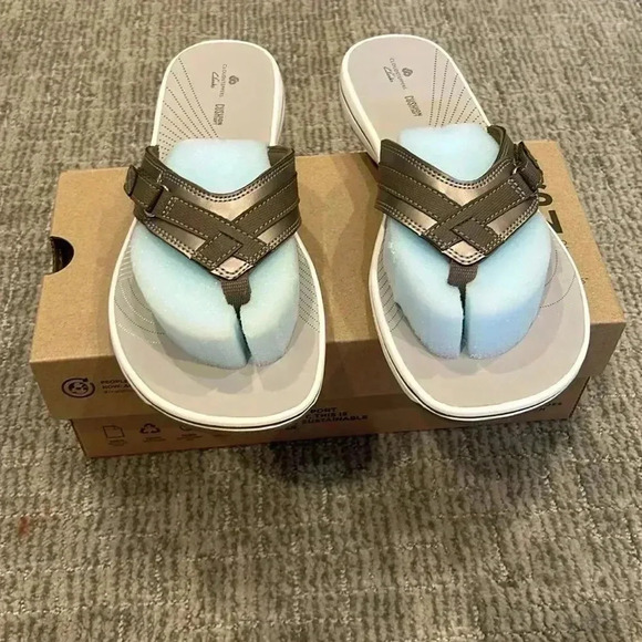 Clarks Women's Breeze Sea Pewter Synthetic 11 Wide - Picture 2 of 7